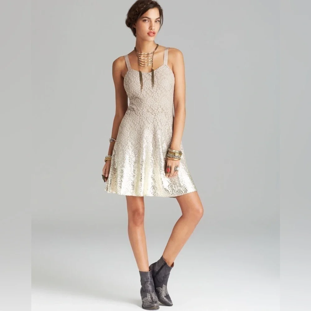 Free People Foil Ombré Lace Dress Size Small - Picture 8 of 8
